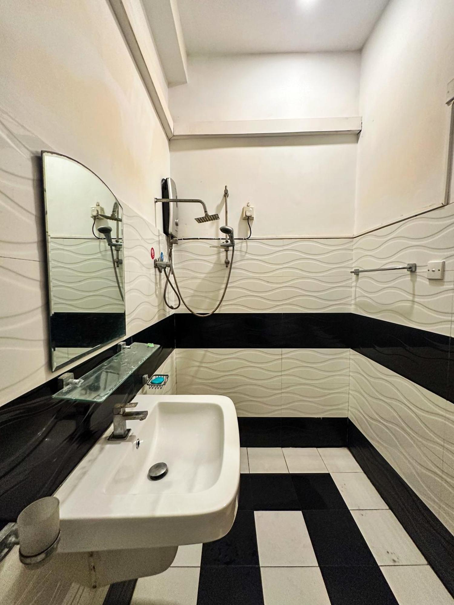New Panda House Hotel กอลล์ ภายนอก รูปภาพ