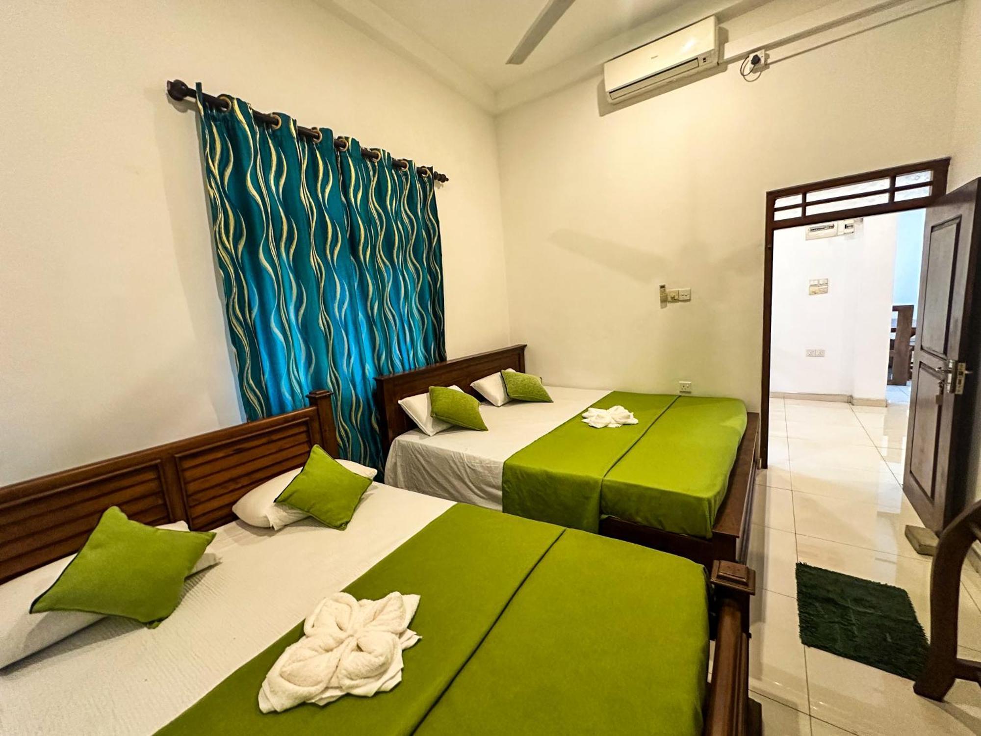 New Panda House Hotel กอลล์ ภายนอก รูปภาพ